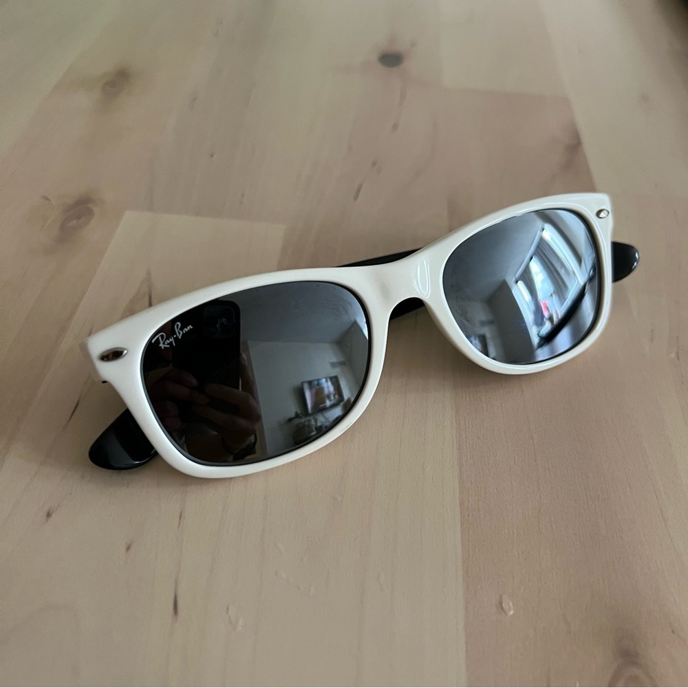 RayBan New Wayfarer